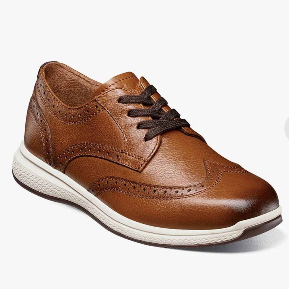 Florsheim GREAT LAKES JR. Boys Wingtip Oxford Big Boys' size 4 Cognac Color VGUC